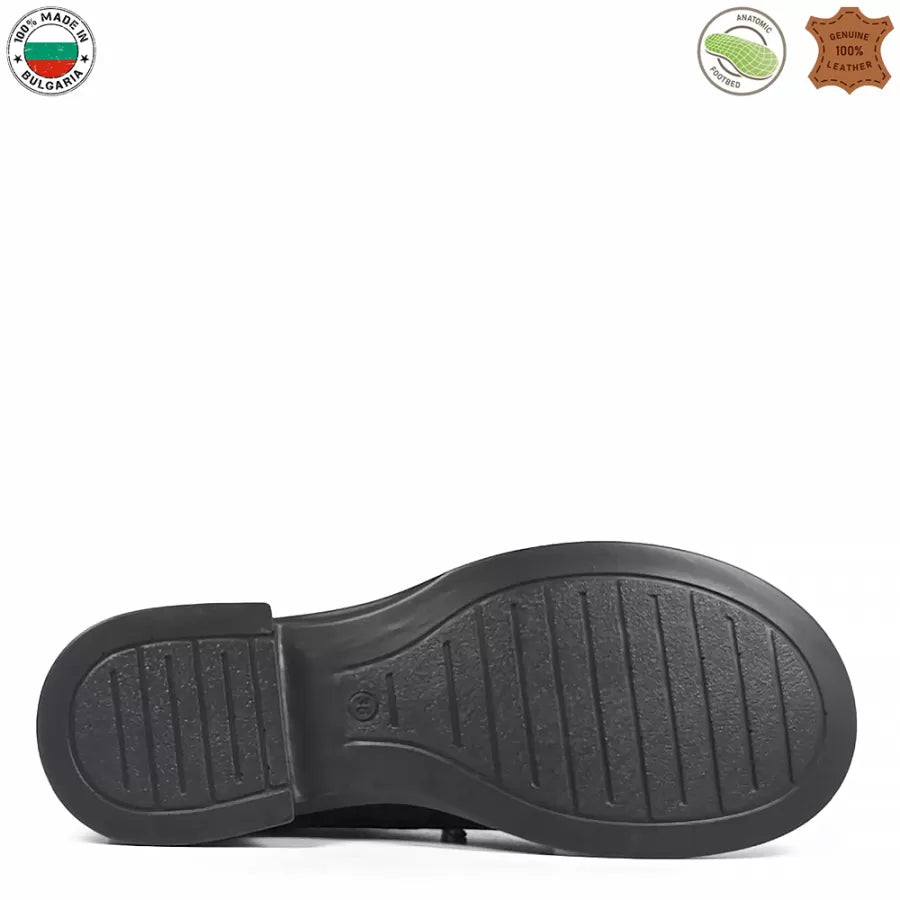 БЪЛГАРСКИ ЕЖЕДНЕВНИ ДАМСКИ ОБУВКИ В ЧЕРНО С НИСЪК ТОК