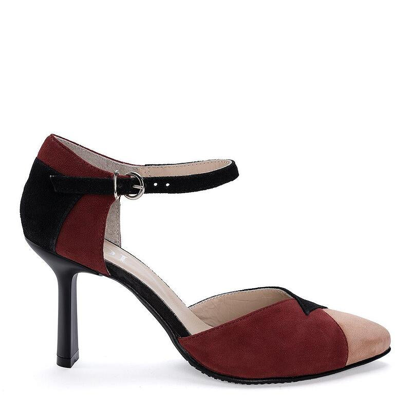 Дамски елегантни обувки в бордо