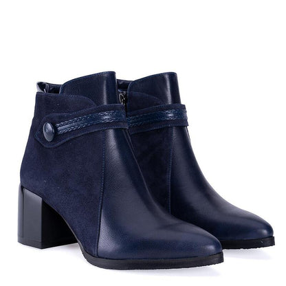 Дамски тъмносини боти