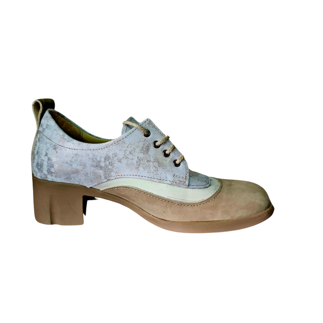 Дамски обувки с ток