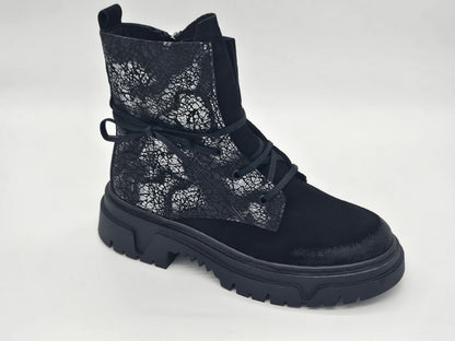 Български дамски боти от ефектна естествена кожа