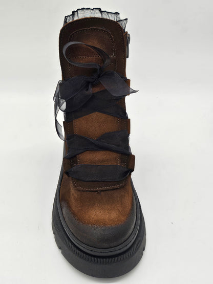 Български дамски кубинки в кафяво на ефектно ходило