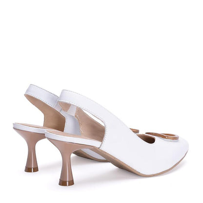 Дамски елегантни обувки в бял цвят