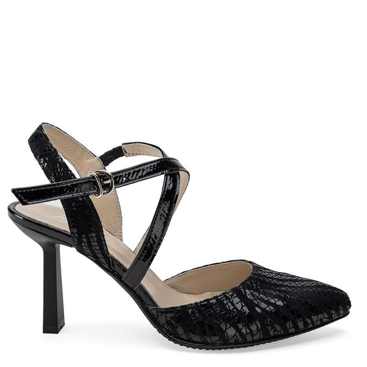 Дамски елегантни обувки в черен цвят