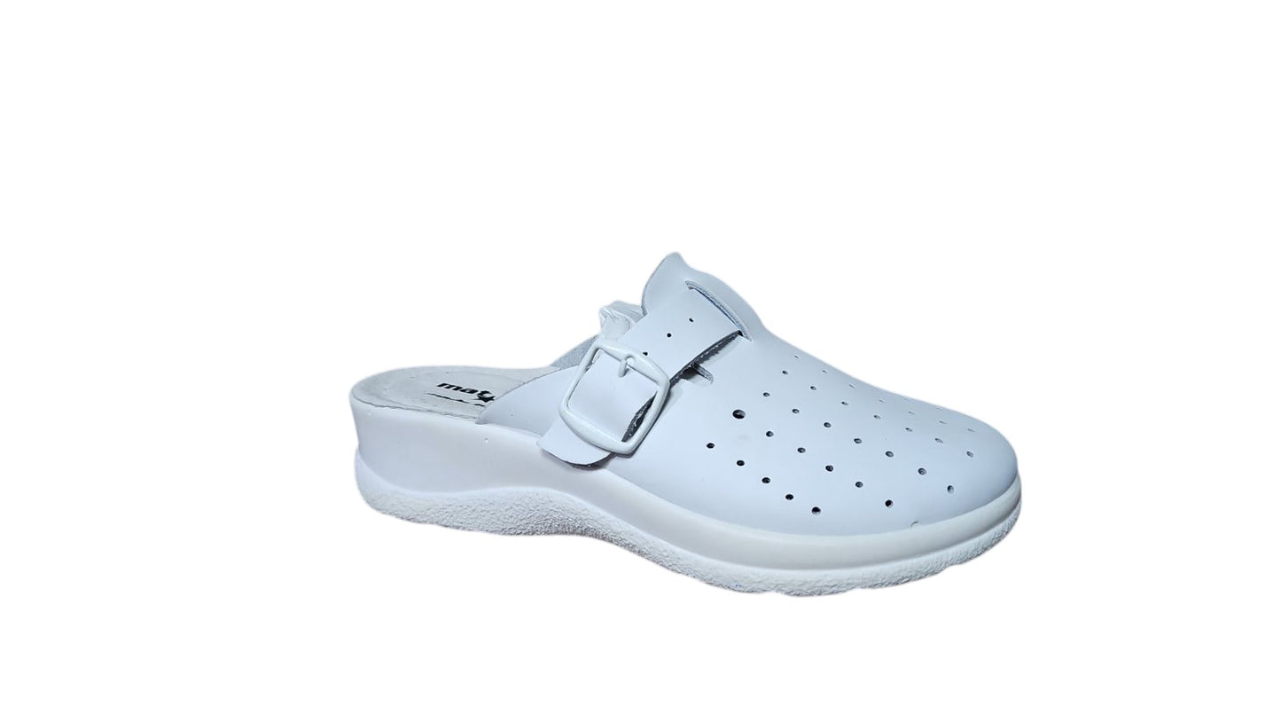 Бели ортопедични чехли